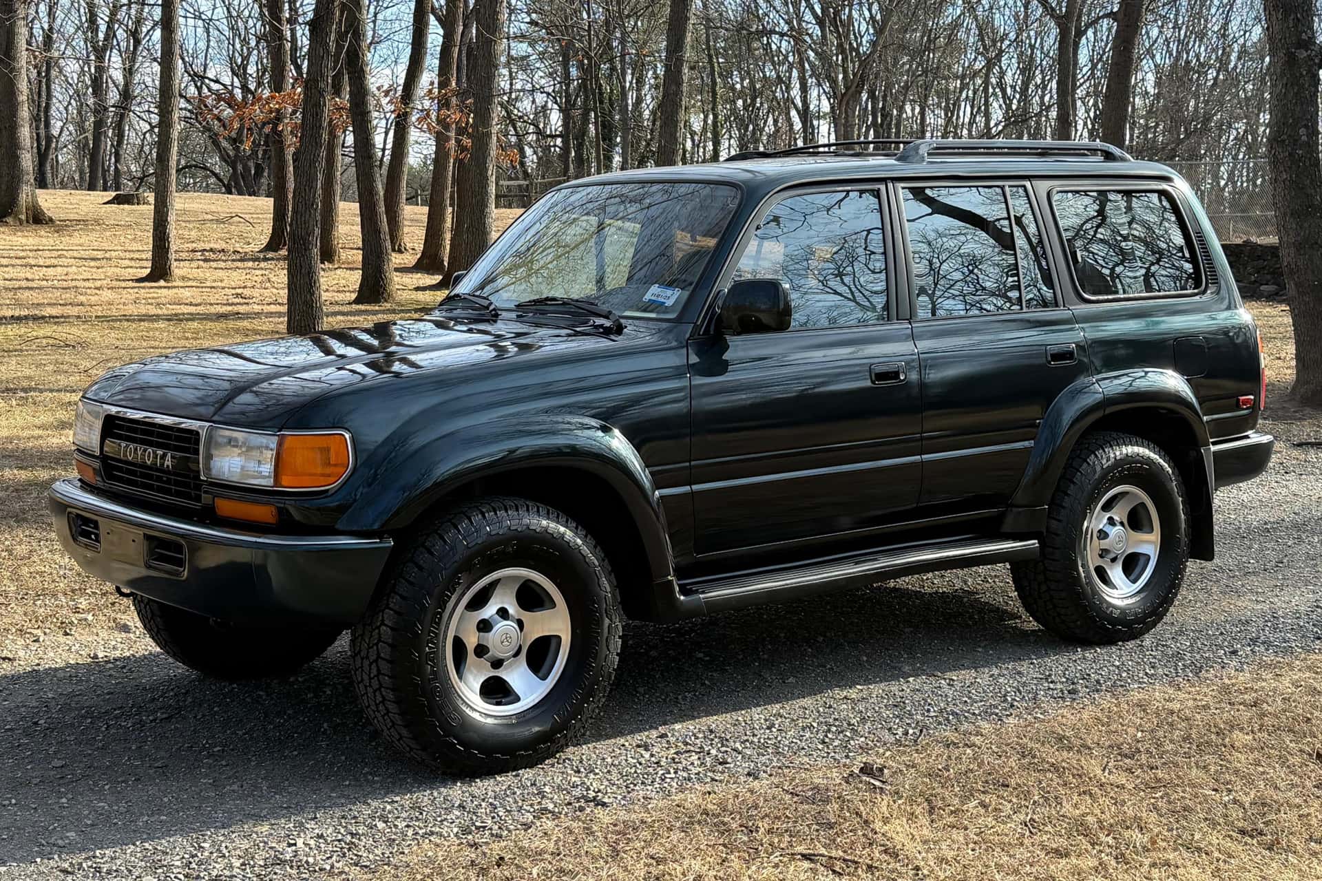 1993 Toyota Land Cruiser sold for $19,000