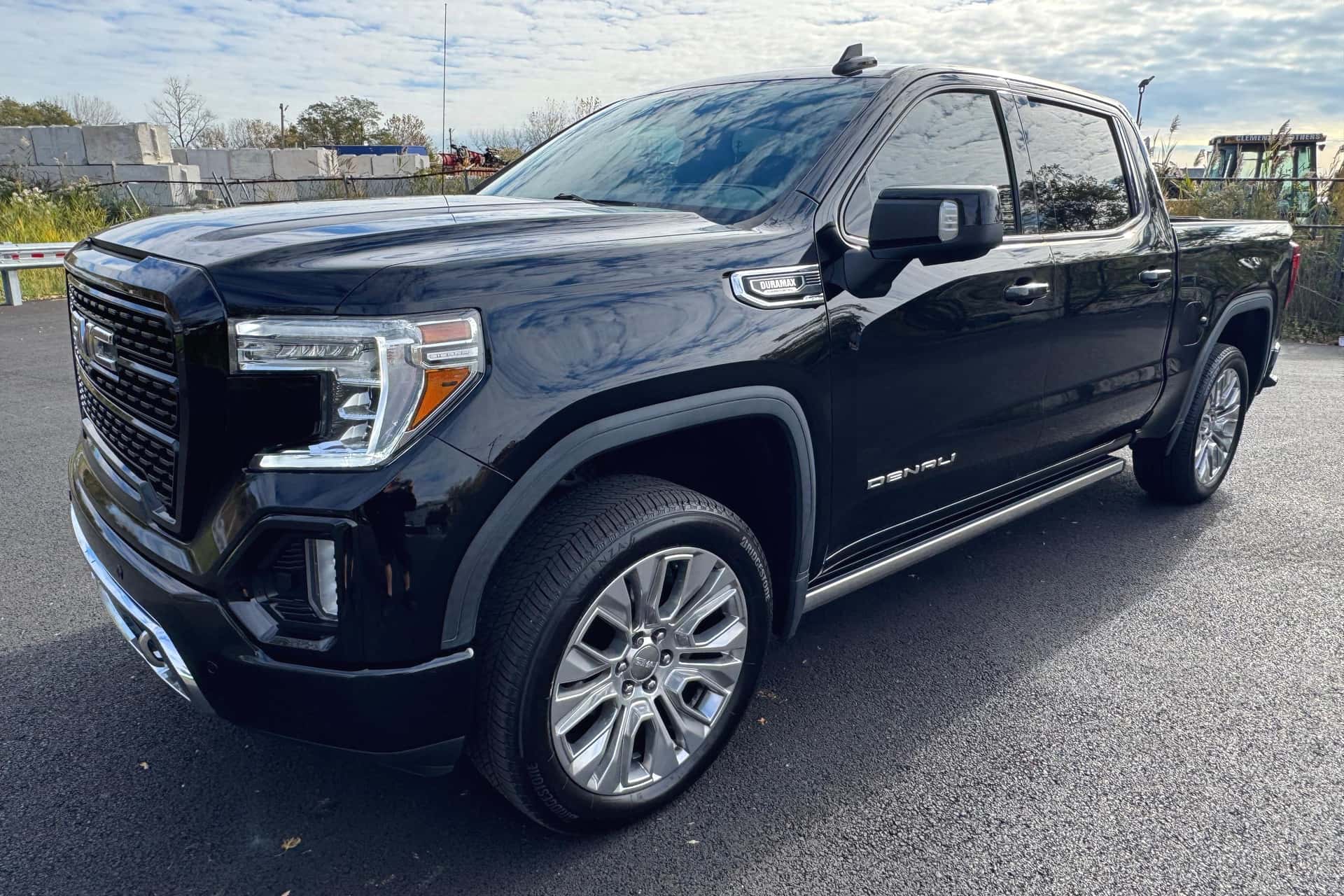 2021 GMC Sierra sold for $31,000