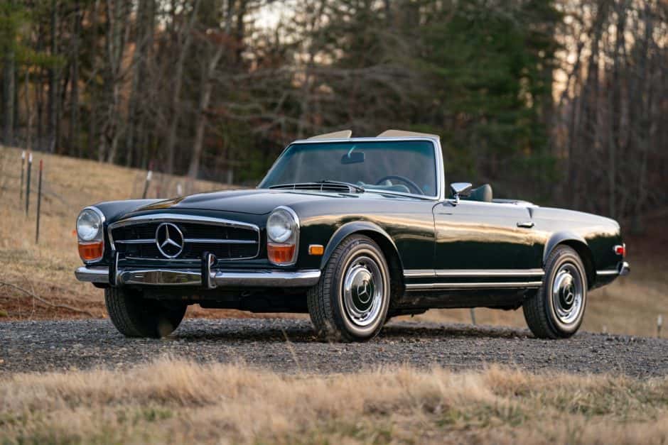 1971 Mercedes-Benz W113 SL sold for $87,777