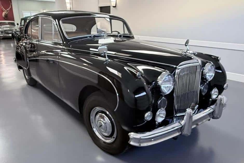1959 Jaguar Mk VII, VIII, & IX sold for $46,000
