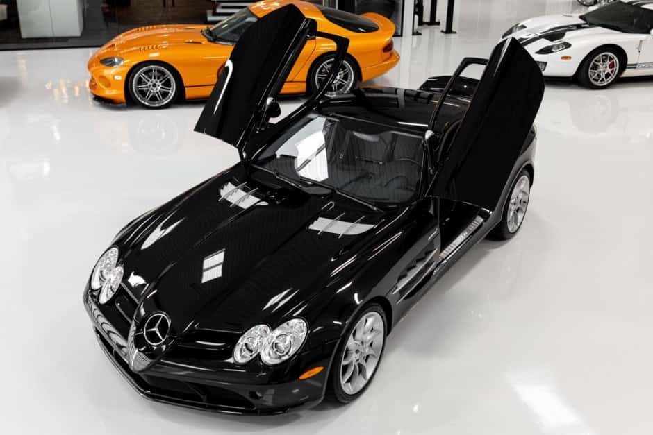 2005 Mercedes-Benz SLR McLaren sold for $386,000