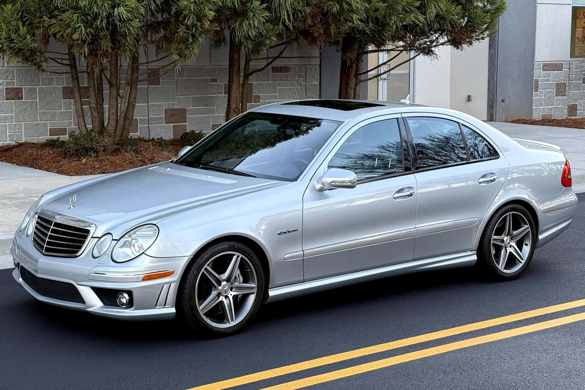 2007 Mercedes-Benz W211 E63 AMG sold for $18,000