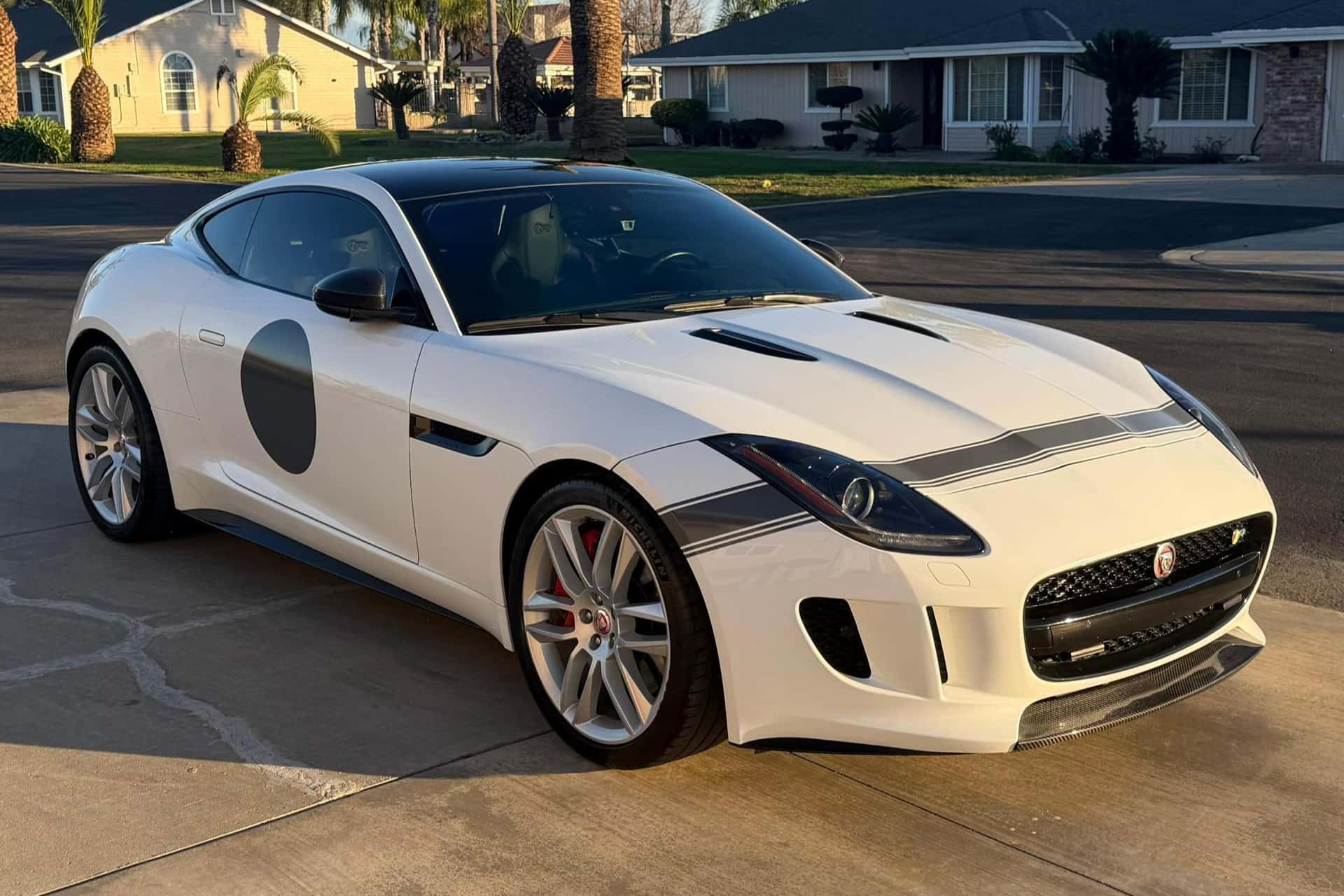 2015 Jaguar F-Type sold for $32,323