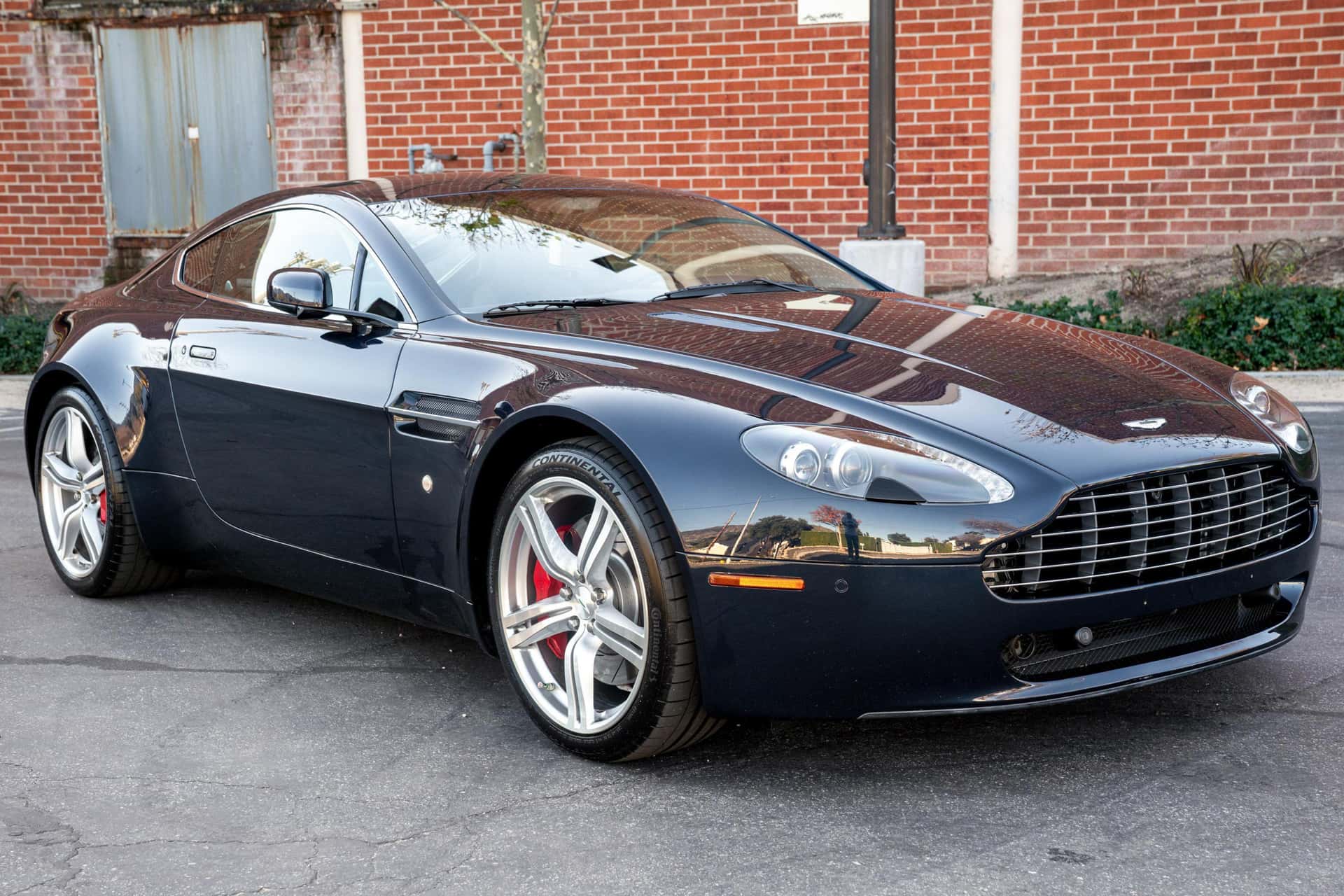 2009 Aston Martin Vantage sold for $50,000