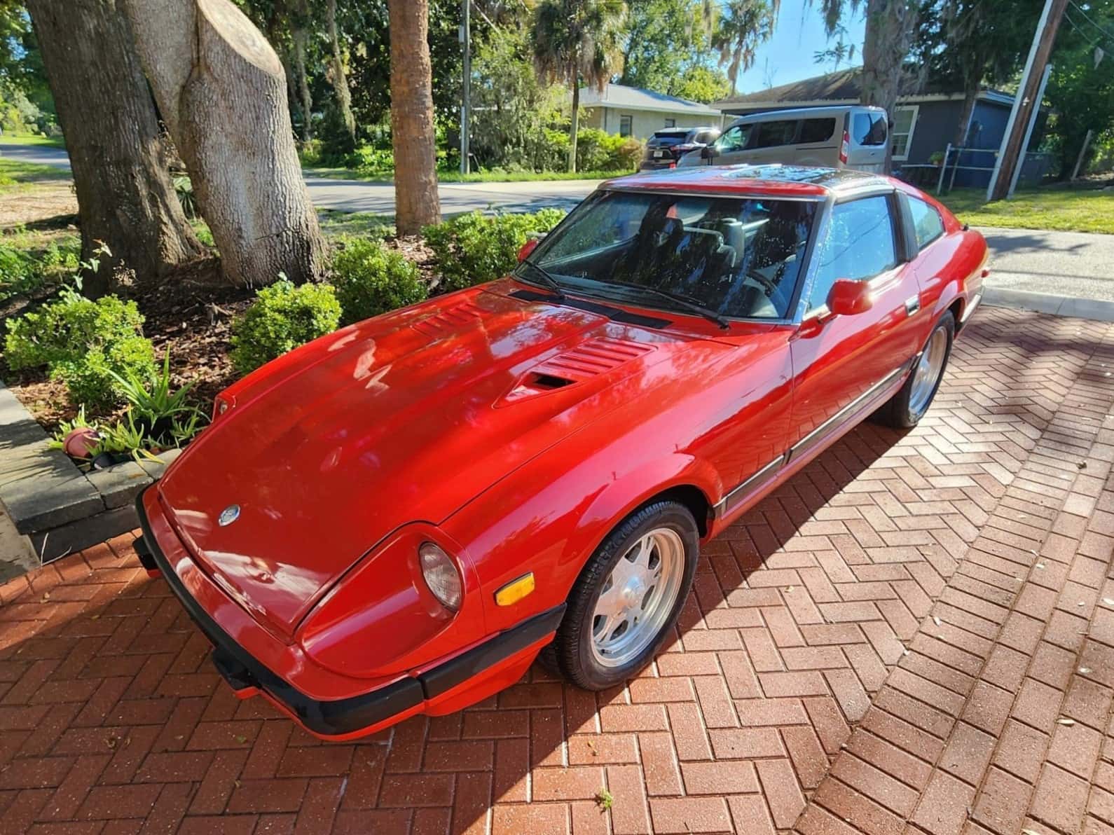 1982 Datsun 280ZX sold for $10,750
