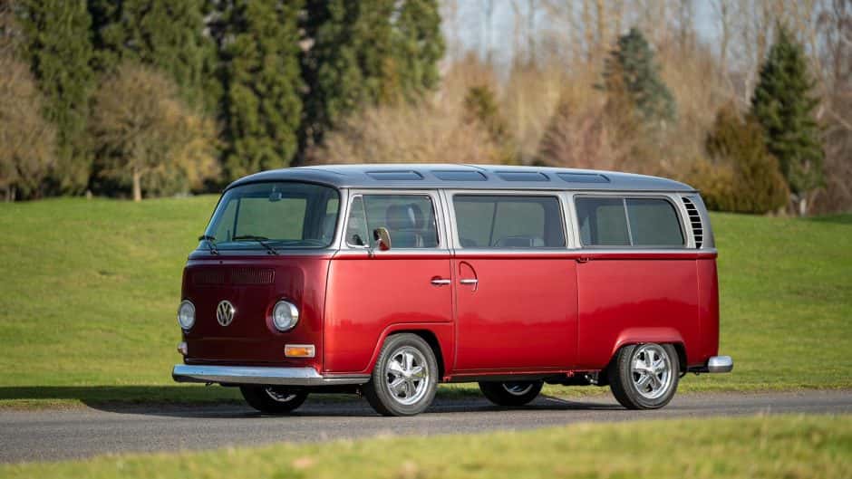 1970 Volkswagen Bay-Window Bus sold for $37,000
