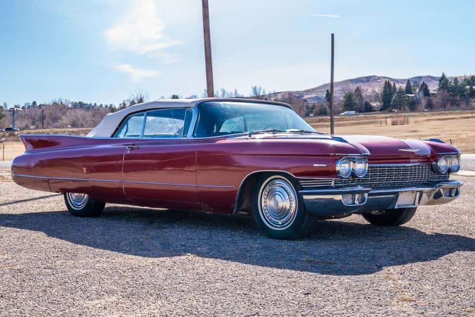 1960 Cadillac Series 62 sold for $36,000