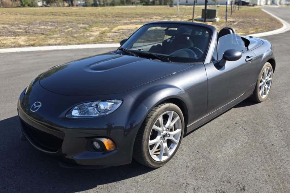 2014 Mazda NC MX-5 Miata sold for $15,800