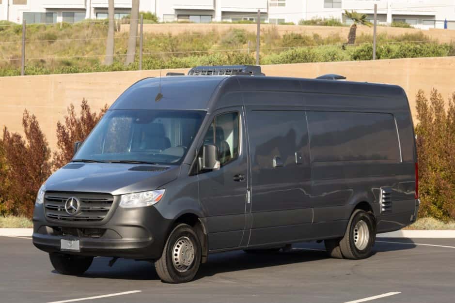 2021 Mercedes-Benz Sprinter sold for $31,000