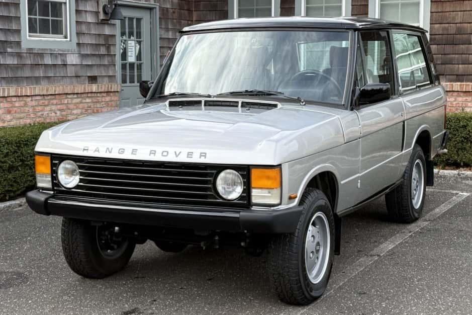 1991 Land Rover Range Rover Classic sold for $30,500
