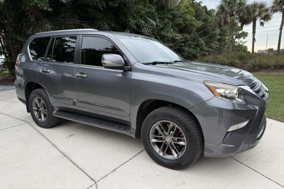 2016 Lexus GX sold for $26,250