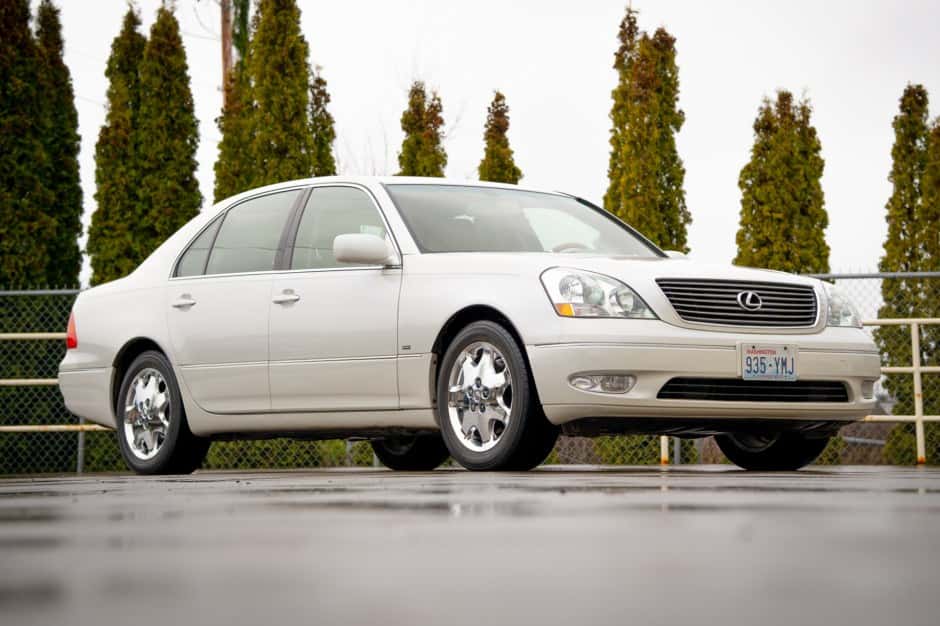 2002 Lexus LS Sedan sold for $22,000