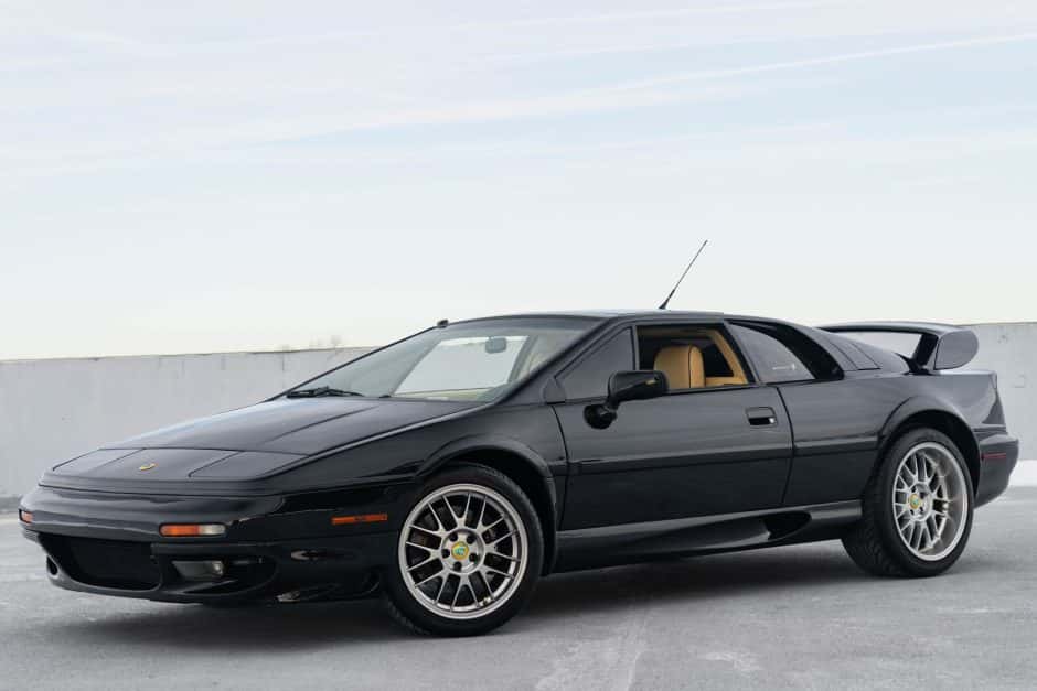 2003 Lotus Esprit sold for $74,499