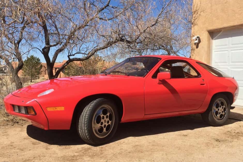 1979 Porsche 928 sold for $17,500