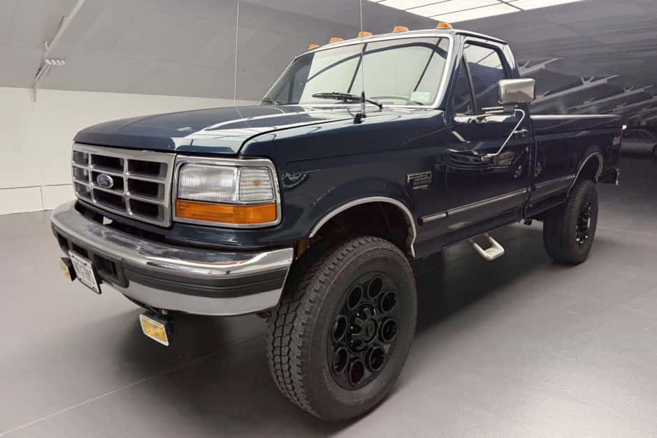 1997 Ford F-Series 1992-1997 sold for $32,000