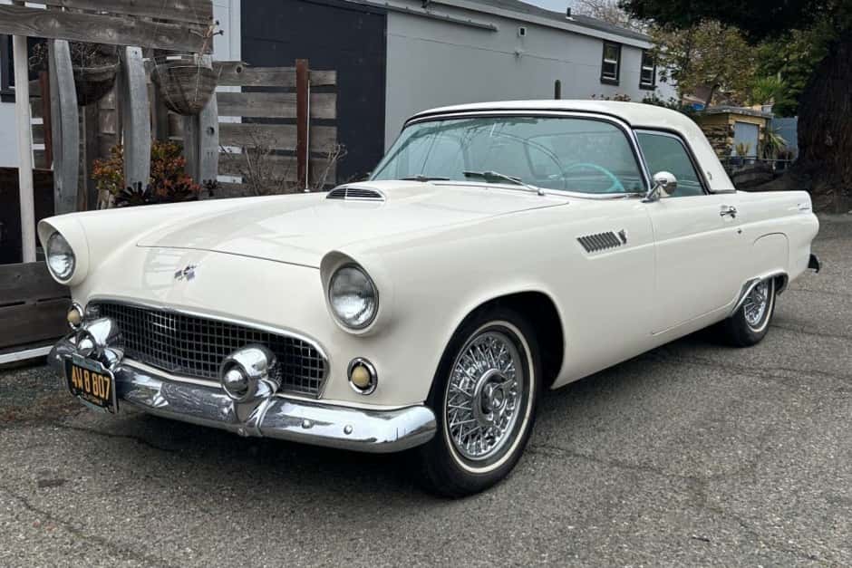 1955 Ford Thunderbird (1955-1957) sold for $23,500
