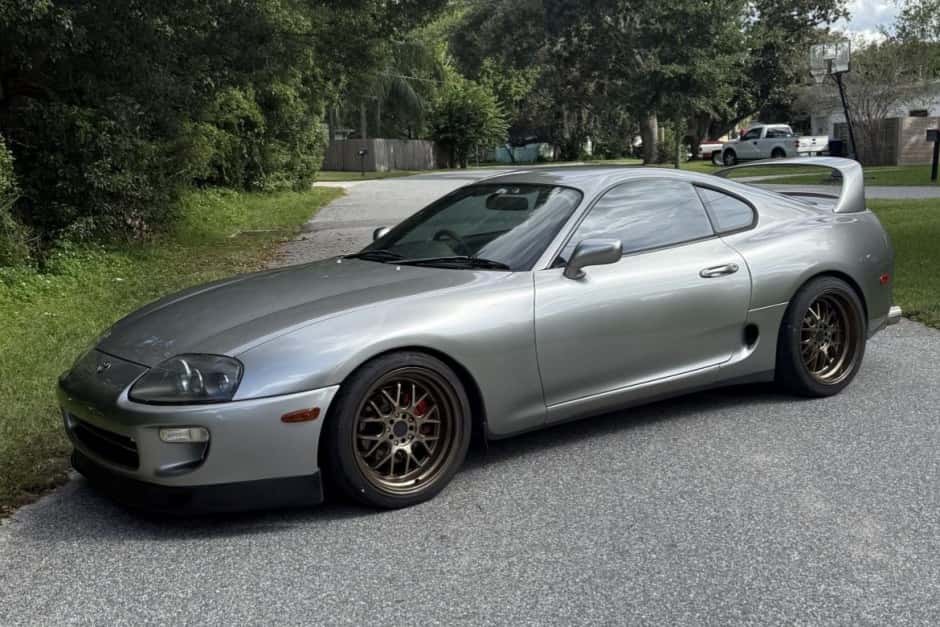 1999 Toyota Supra A80 (1993-2002) sold for $33,000
