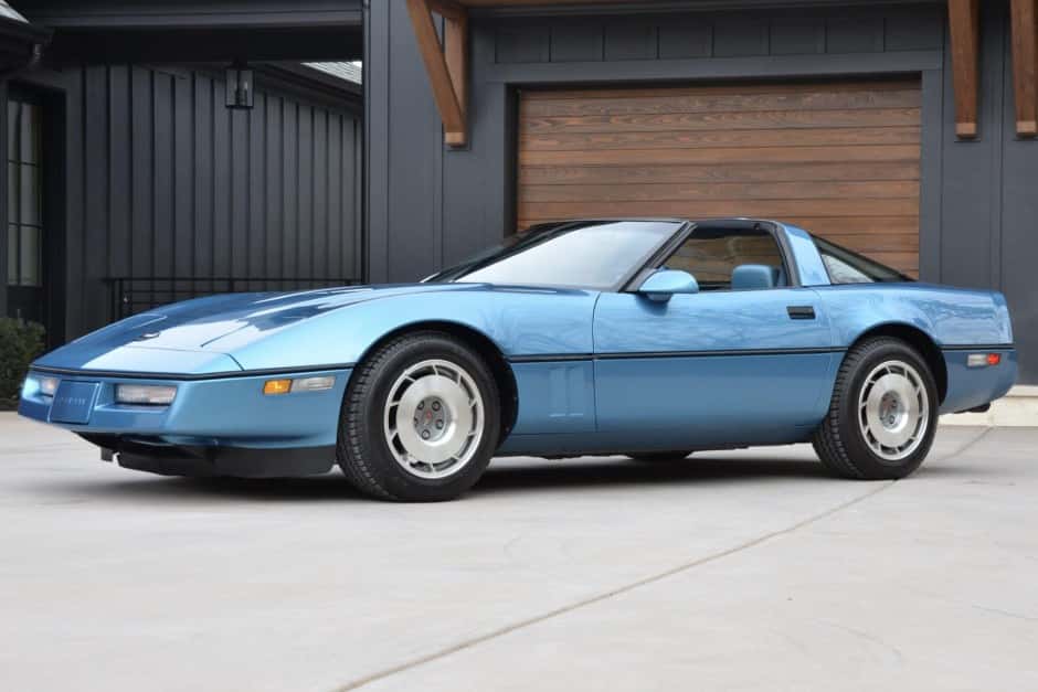 1987 Chevrolet Corvette C4 Coupe (1984-1991) sold for $19,750
