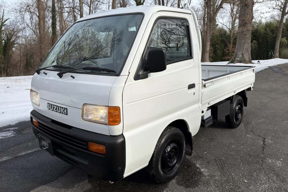 1997 Suzuki Carry sold for $7,800