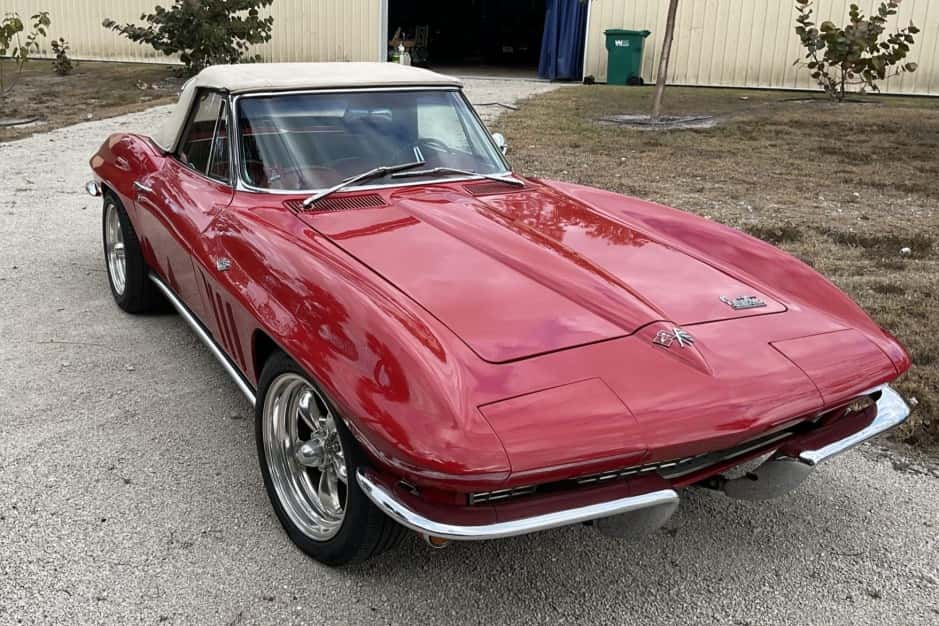 1965 Chevrolet Corvette C2 sold for $50,000