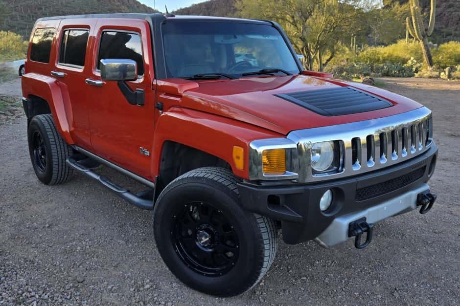2008 Hummer H3 sold for $8,500