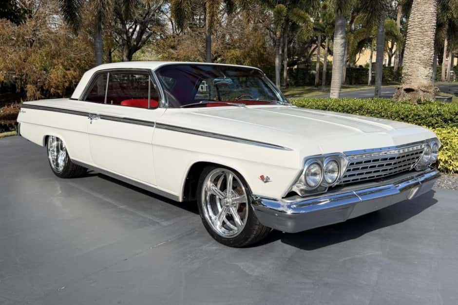 1962 Chevrolet Impala (1961-1964) sold for $53,500