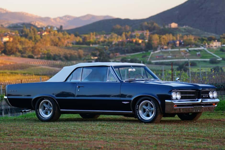 1964 Pontiac GTO (1964-1967) sold for $66,055
