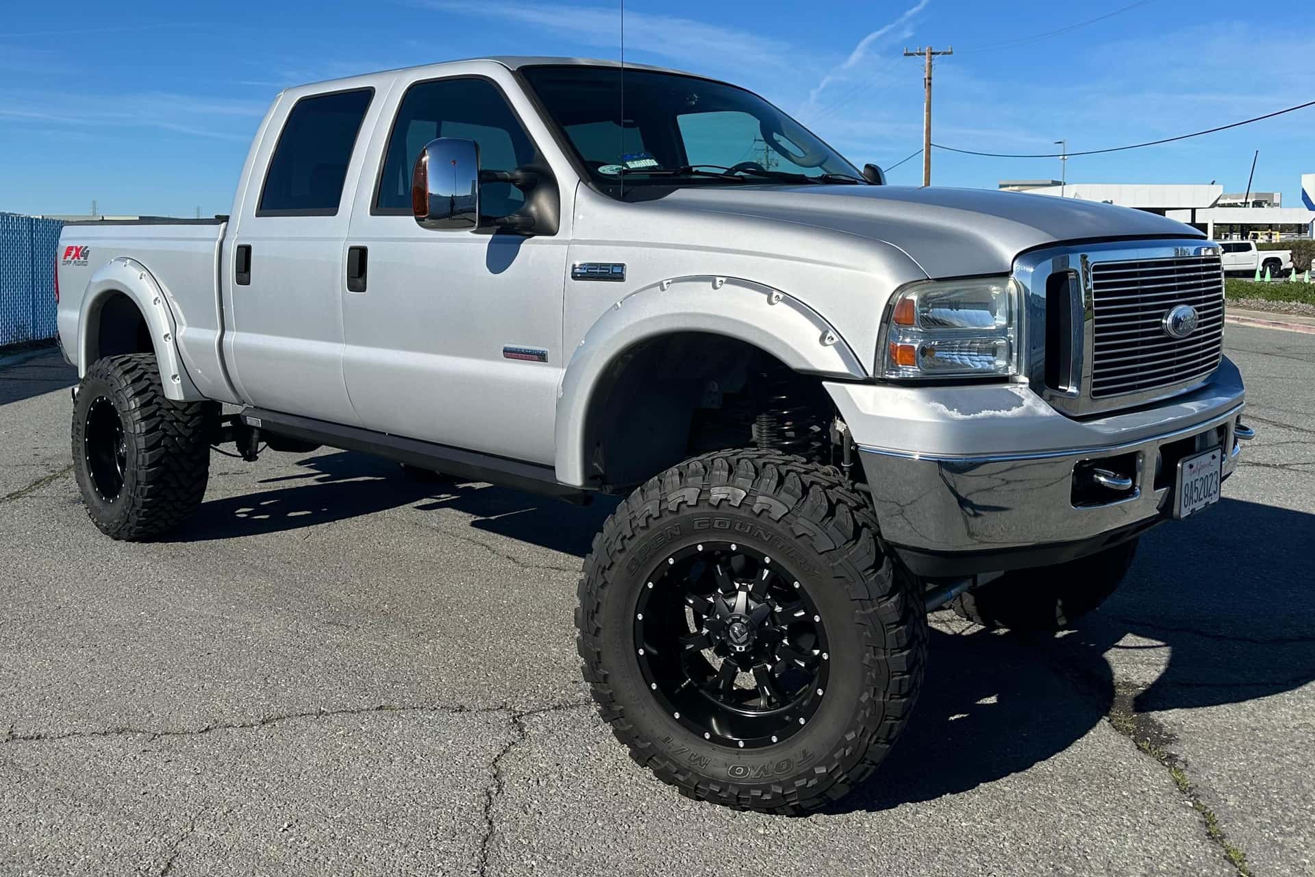 2006 Ford Super Duty sold for $28,000
