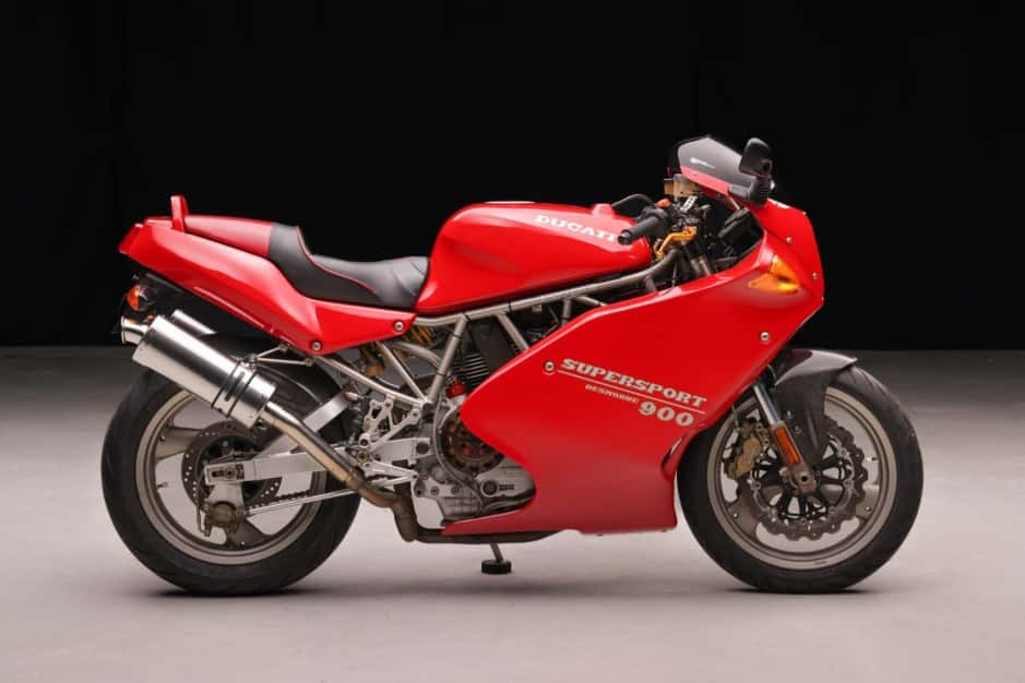 1995 Ducati 750, 800, 900, & 1000 Supersport (1988-2007) sold for $6,400