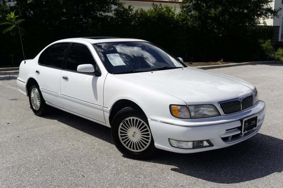 1996 Infiniti I30/I35 sold for $10,750