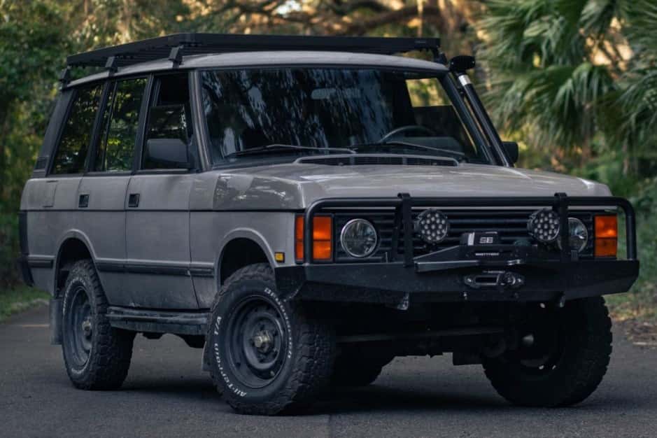 1992 Land Rover Range Rover Classic sold for $16,000