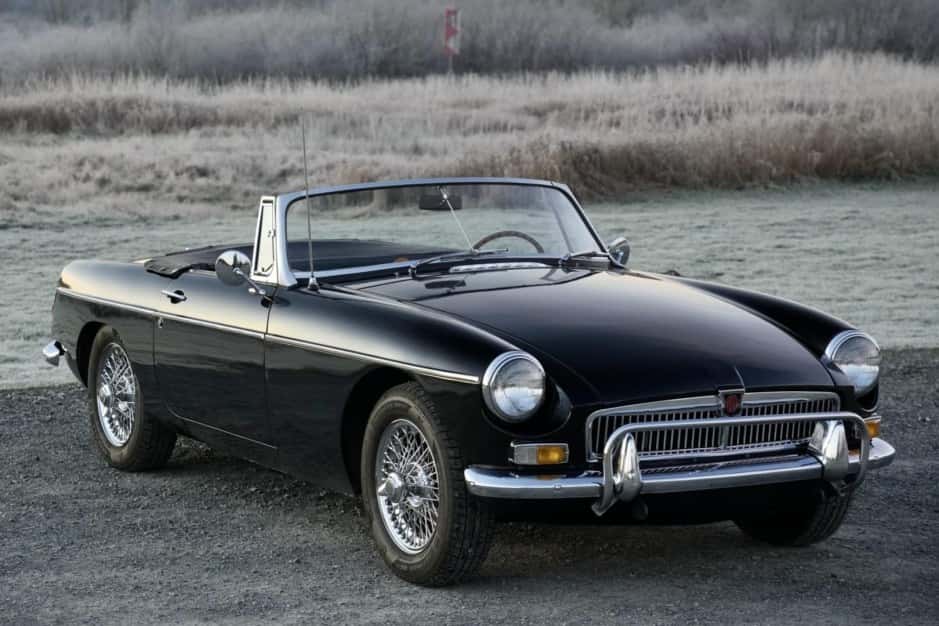 1967 MG MGB sold for $9,000