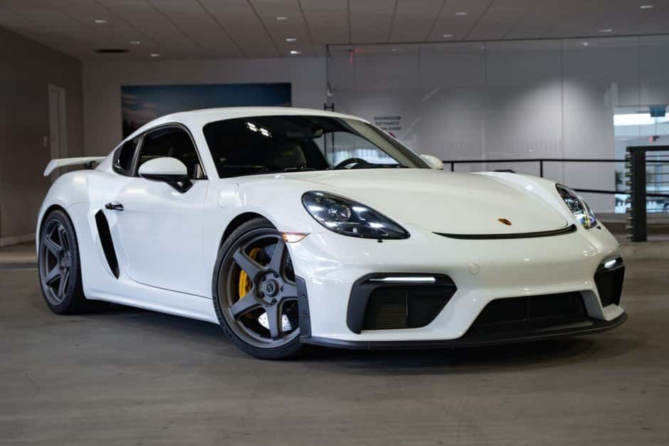 2022 Porsche Cayman GT4 sold for $149,500