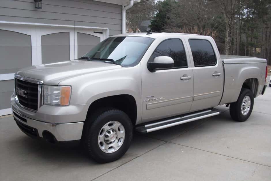 2008 GMC Sierra HD (GMT900 2007-2014) sold for $25,500