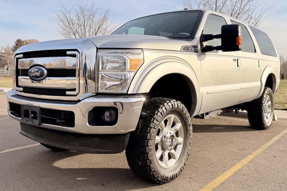 2011 Ford Super Duty 2011-2016 sold for $50,500