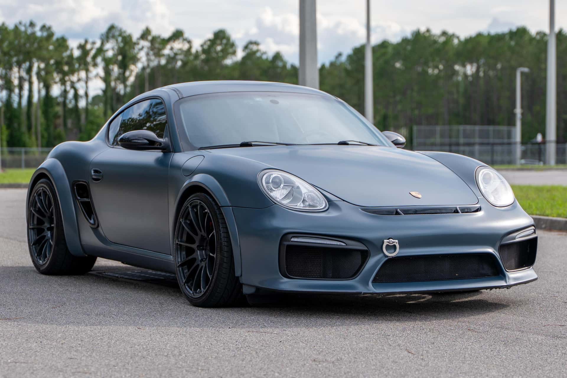2007 Porsche 987 Cayman sold for $27,750