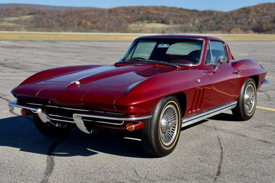1965 Chevrolet Corvette C2 sold for $86,500