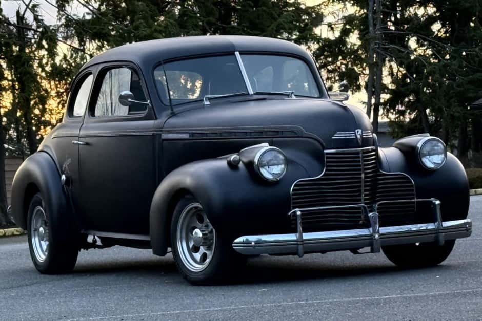 1940 Chevrolet Standard, Master, Master Deluxe, & Special Deluxe (1933-1942) sold for $9,200