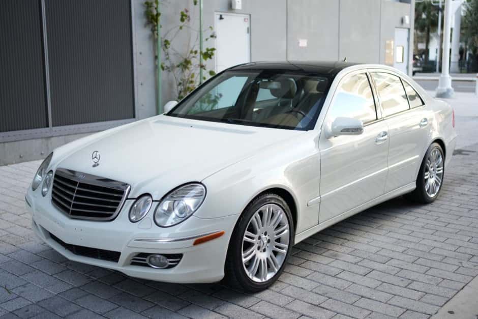 2007 Mercedes-Benz W211 E-Class sold for $4,700