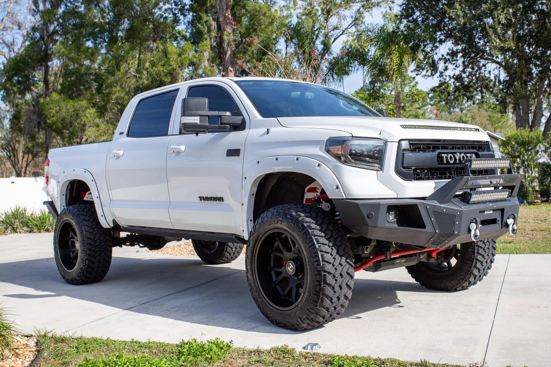 2017 Toyota Tundra sold for $27,250