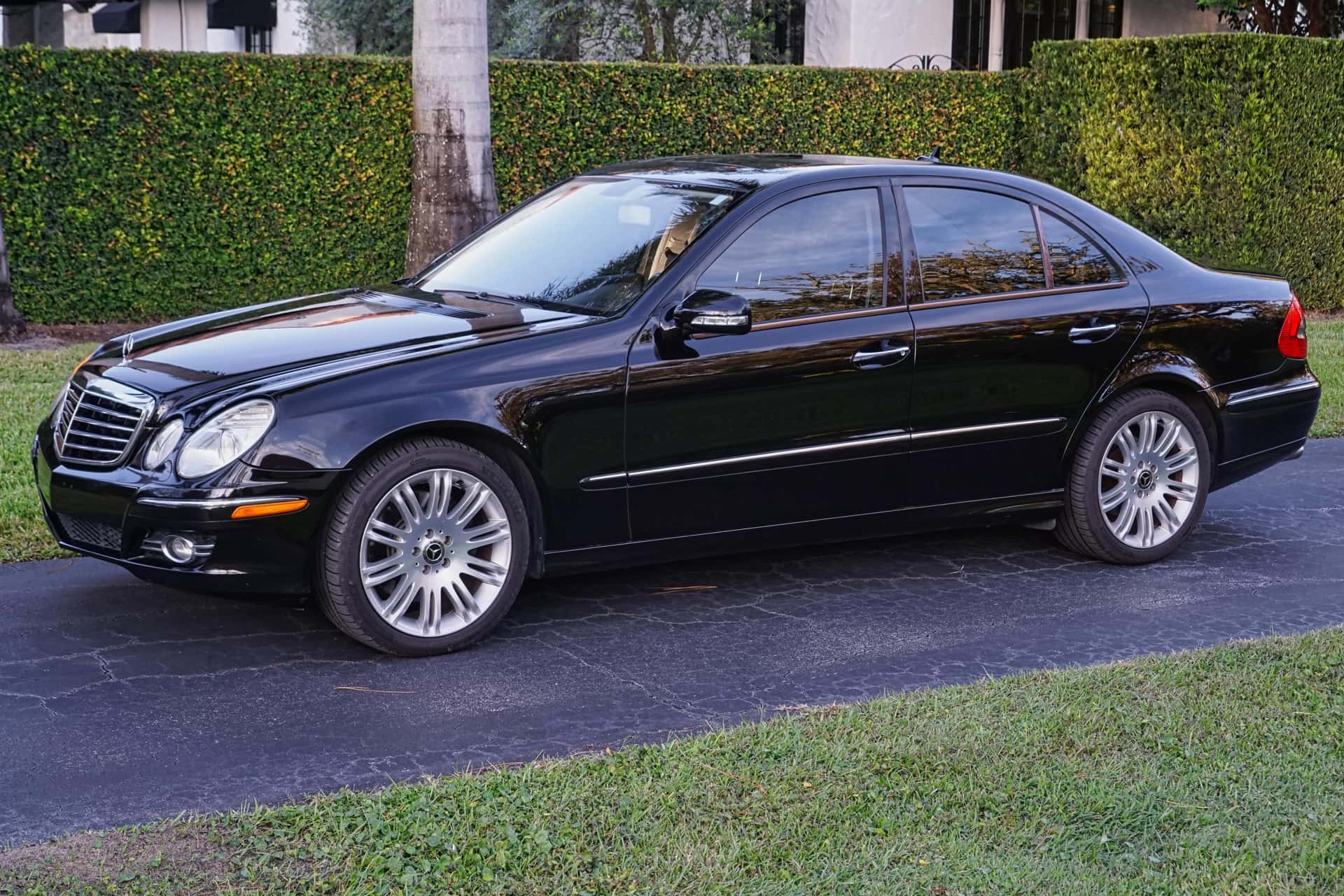 2007 Mercedes-Benz E-Class sold for $7,995