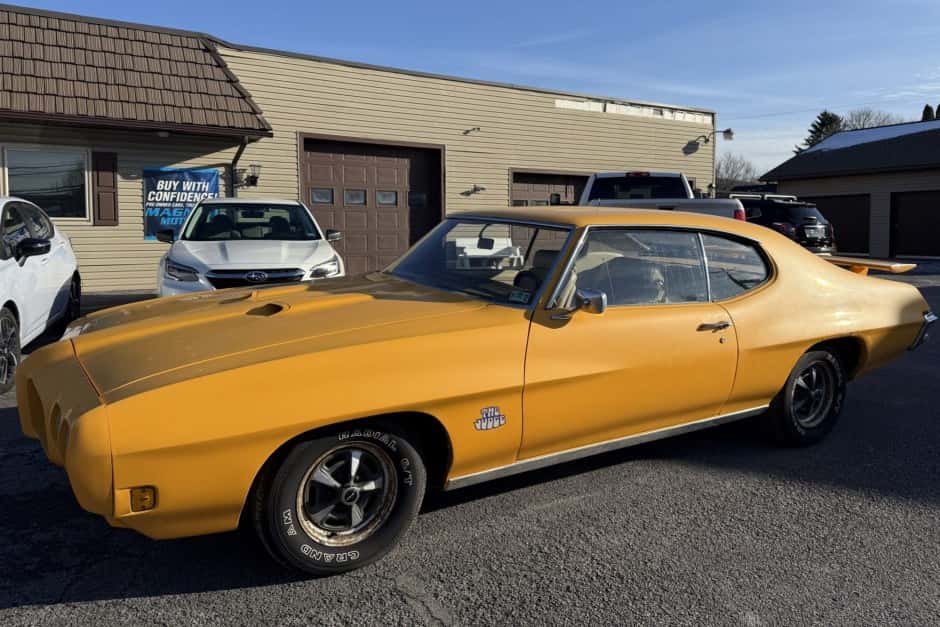 1970 Pontiac GTO (1968-1972) sold for $39,000