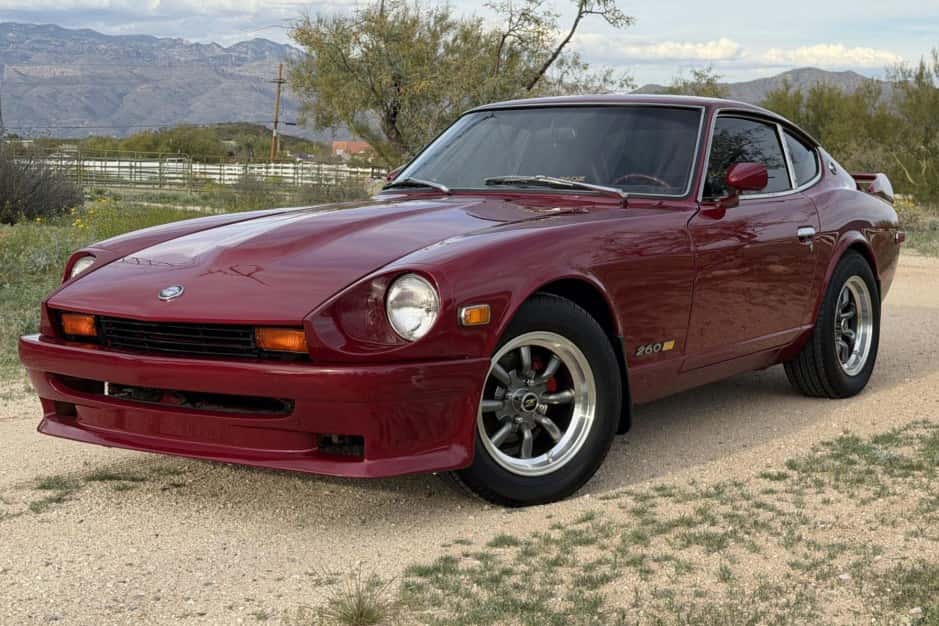 1974 Datsun 260Z sold for $22,000