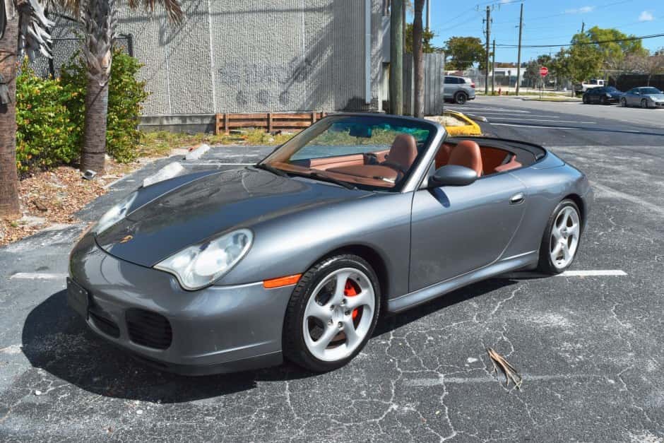 2004 Porsche 996 911 Carrera 4S sold for $27,000