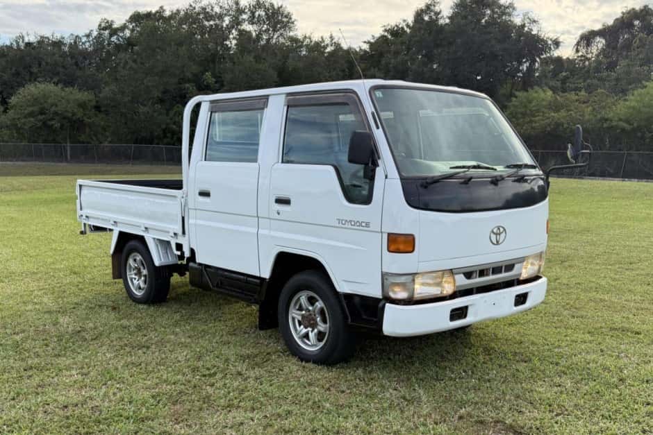 1999 Toyota ToyoAce sold for $14,500