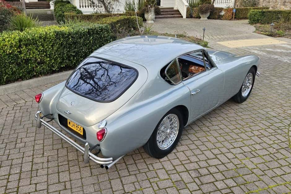 1961 AC Ace & Aceca sold for $123,456