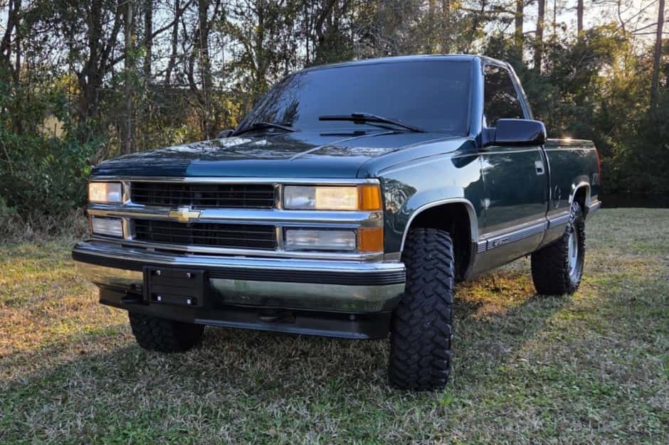 1997 Chevrolet C/K GMT400 (1988-2002) sold for $19,885