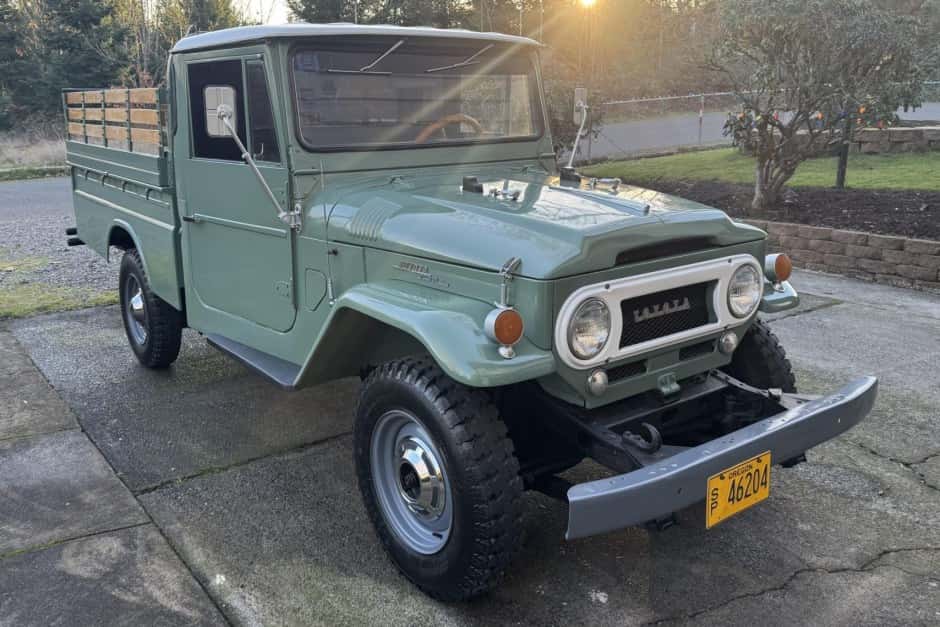 1969 Toyota Land Cruiser FJ45 sold for $23,750