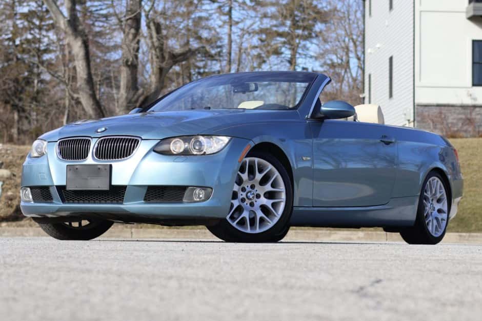 2008 BMW E92/E93 3-Series Coupe & Convertible sold for $11,000
