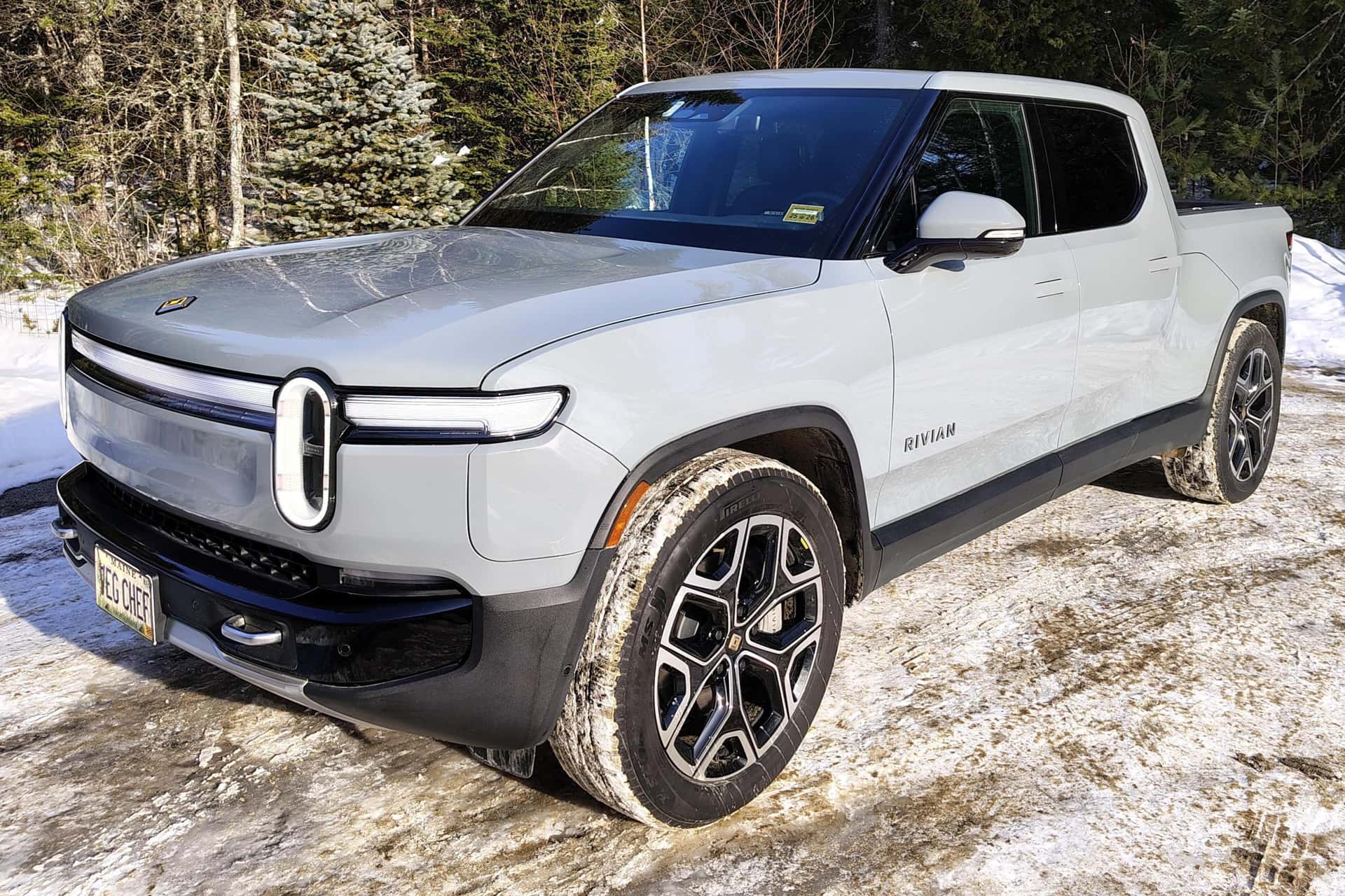 2025 Rivian R1T sold for $72,500
